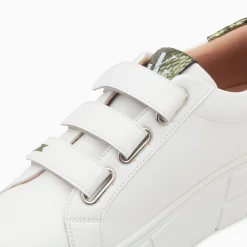 Vanessa Wu Baskets Angela Blanc Et Kaki Serpent A Plateforme