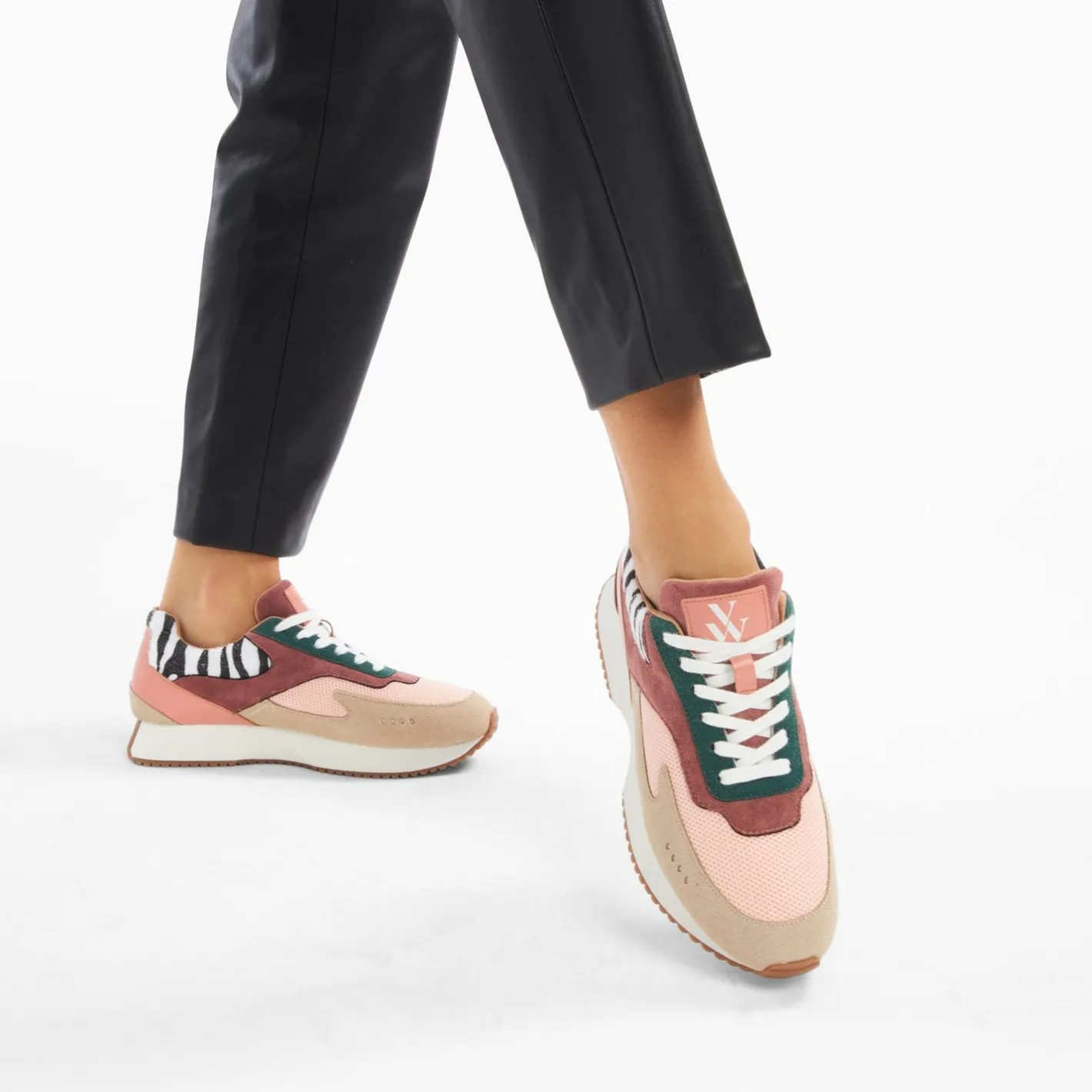 Vanessa Wu Baskets Anouk Rose Et Beige A Semelle Running Outlet