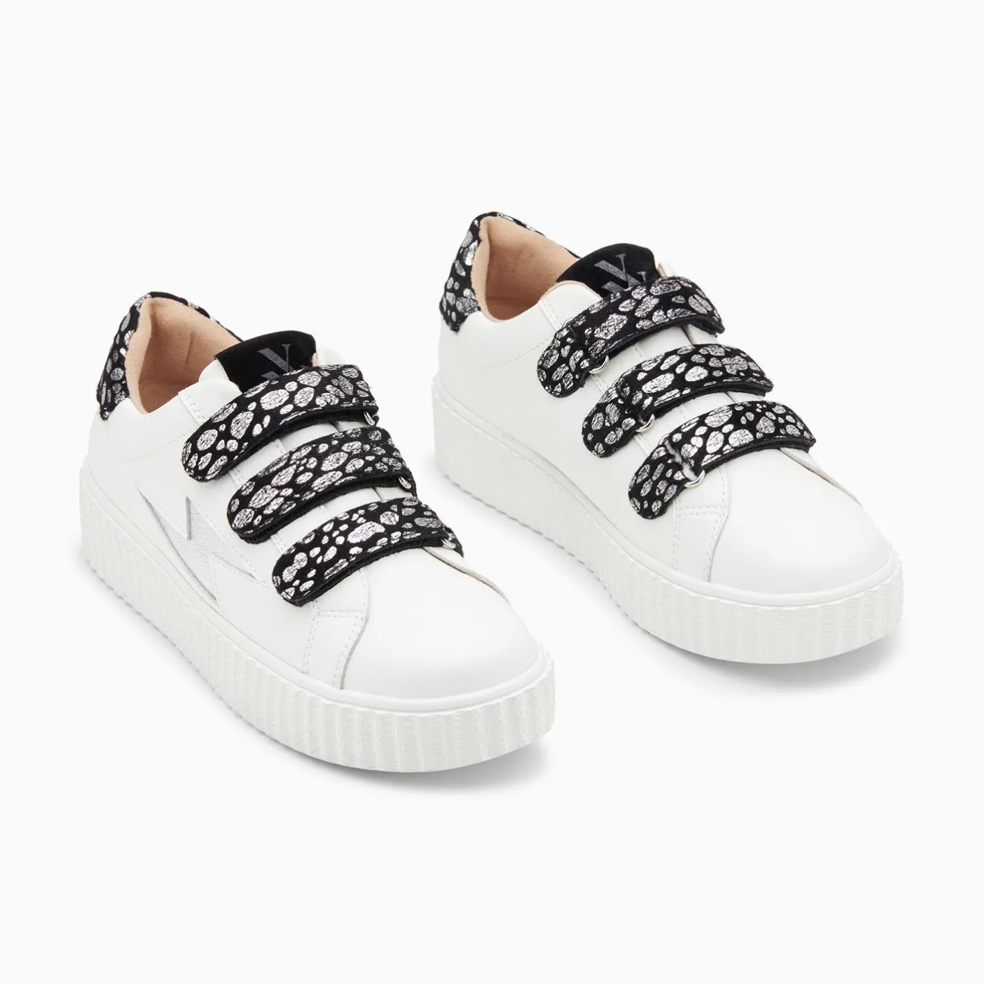 Vanessa Wu Baskets Eclair Daisy Blanc Et Argent A Scratchs Leopard Sale