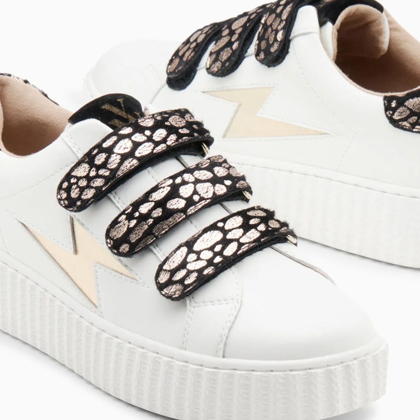 Vanessa Wu Baskets Eclair Daisy Blanc Et Or A Scratchs Leopard