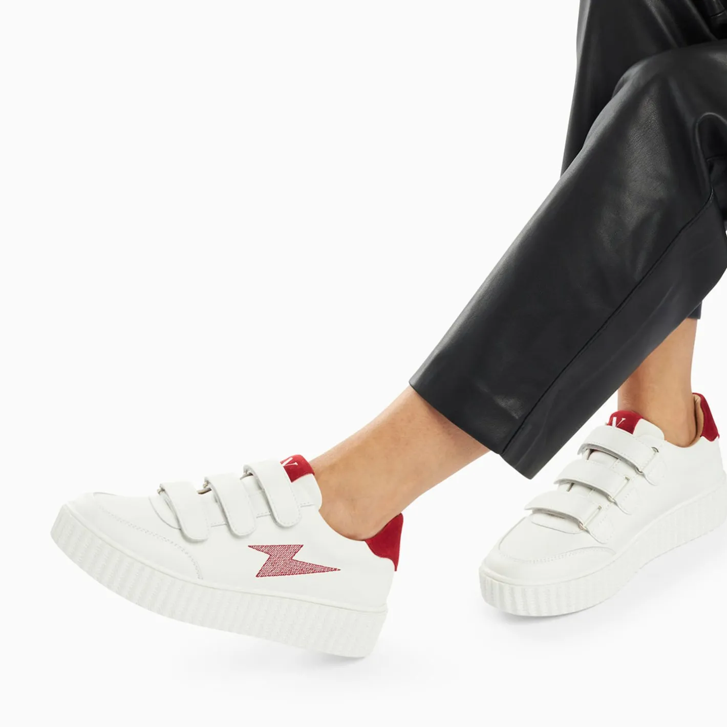 Vanessa Wu Baskets Eclair Damia Blanc Et Rouge A Scratchs Clearance