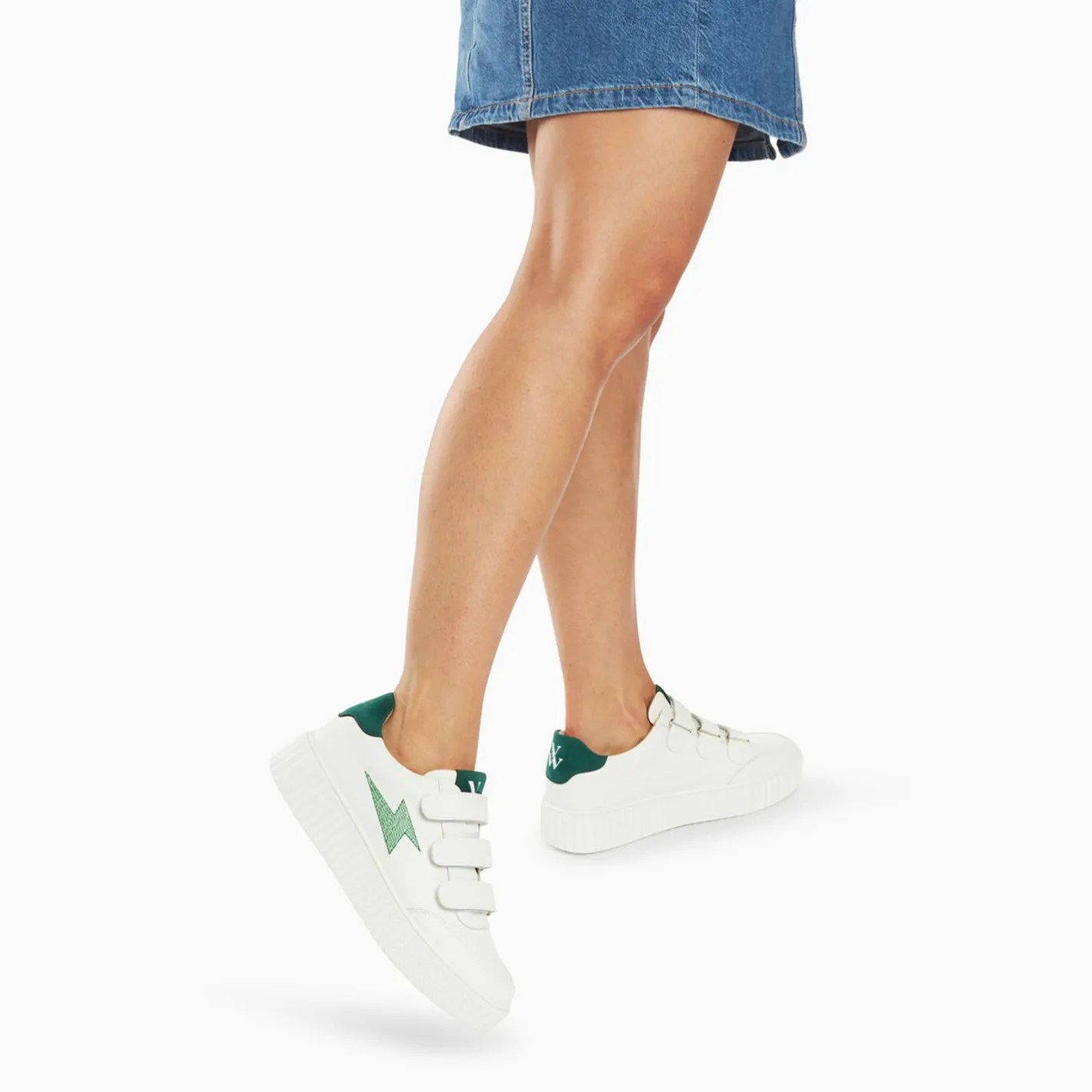 Vanessa Wu Baskets Eclair Damia Blanc Et Vert A Scratchs Outlet