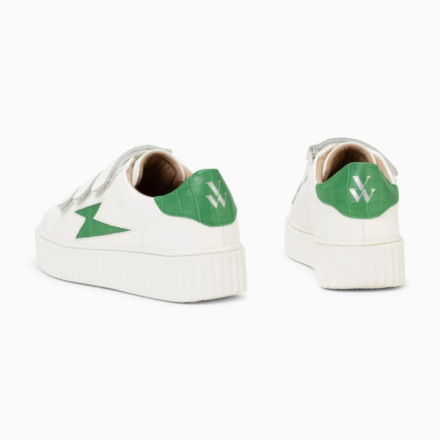 Vanessa Wu Baskets Eclair Elsa Blanc Et Vert Menthe Croco A Scratchs Outlet