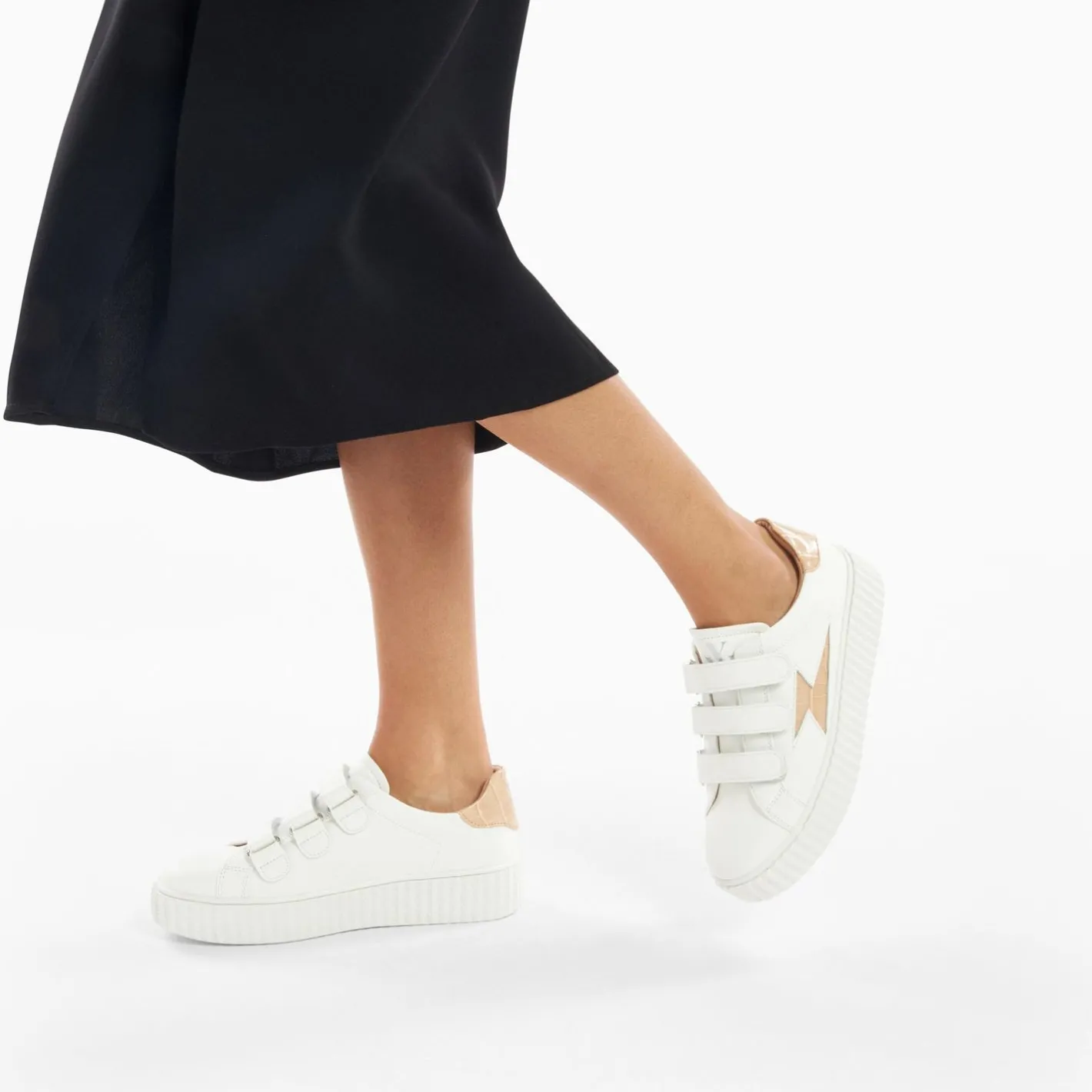 Vanessa Wu Baskets Eclair Elsa Blanc Et Beige Croco A Scratchs Sale