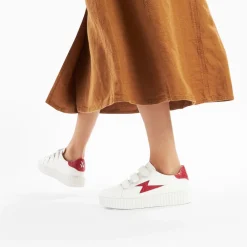 Vanessa Wu Baskets Eclair Elsa Blanc Et Rouge Croco A Scratchs