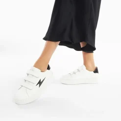 Vanessa Wu Baskets Eclair Elsa Blanc Et Noir Croco A Scratchs Online