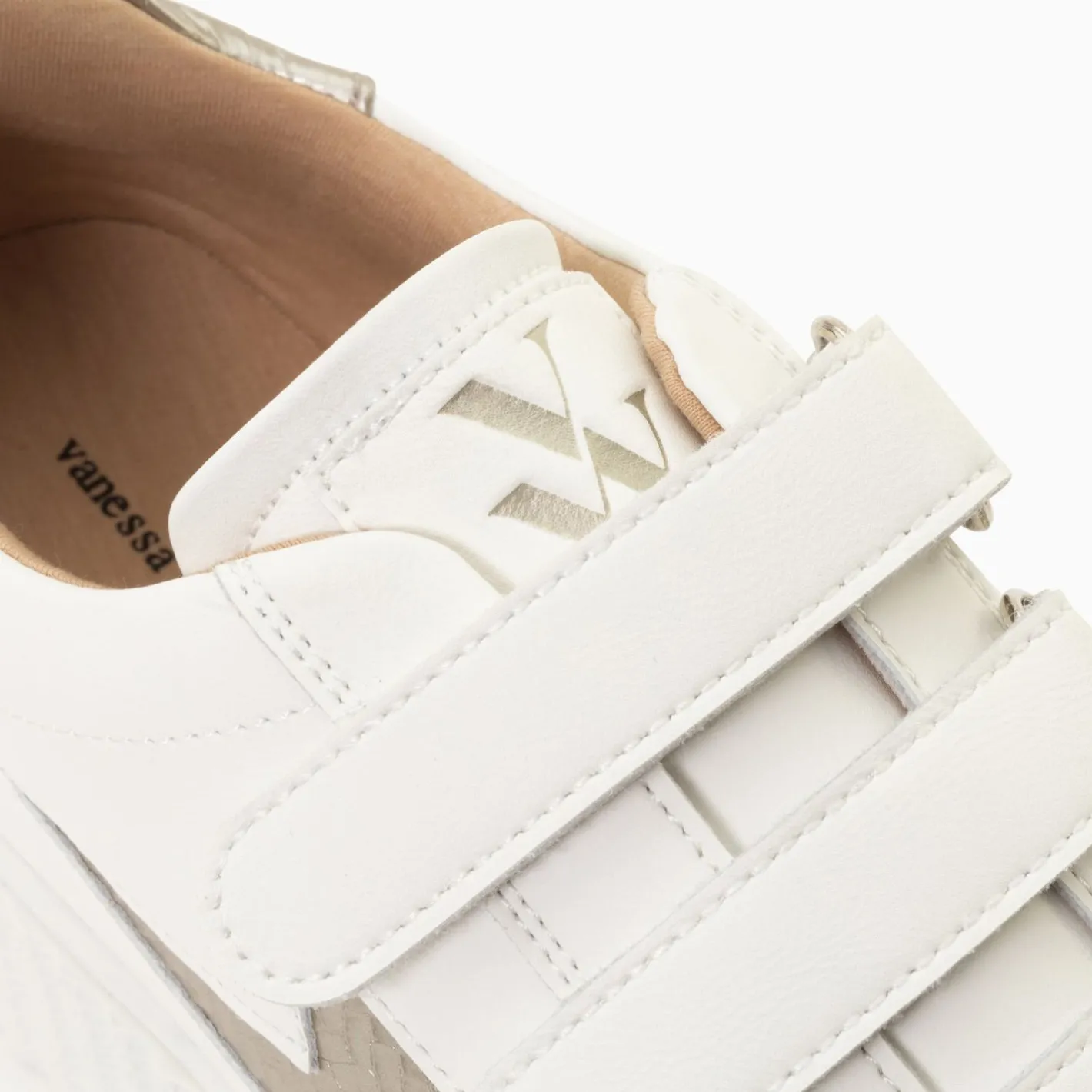 Vanessa Wu Baskets Eclair Eva Blanc Et Taupe Serpent A Scratchs Best