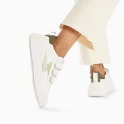 Vanessa Wu Baskets Eclair Lison Blanc Et Kaki A Scratchs Sale