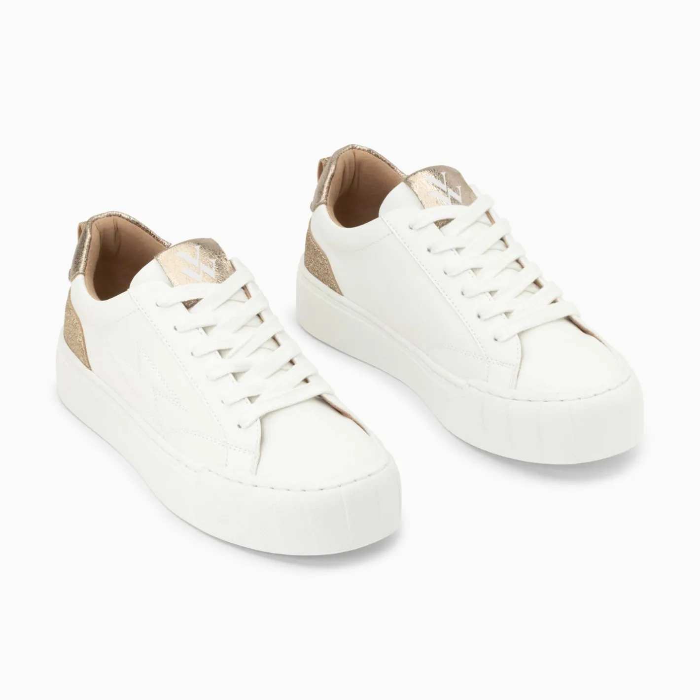 Vanessa Wu Baskets Eclair Miley Blanc Et Or A Lacets