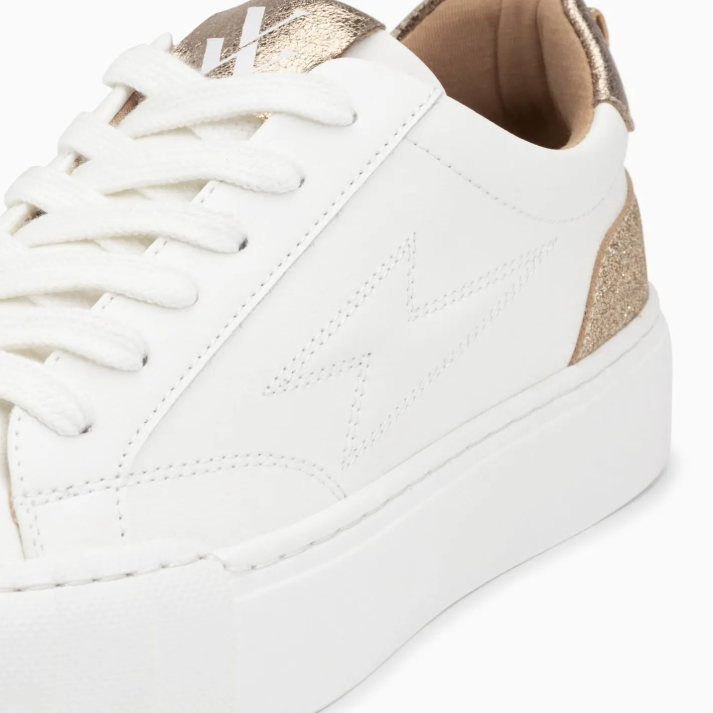 Vanessa Wu Baskets Eclair Miley Blanc Et Or A Lacets