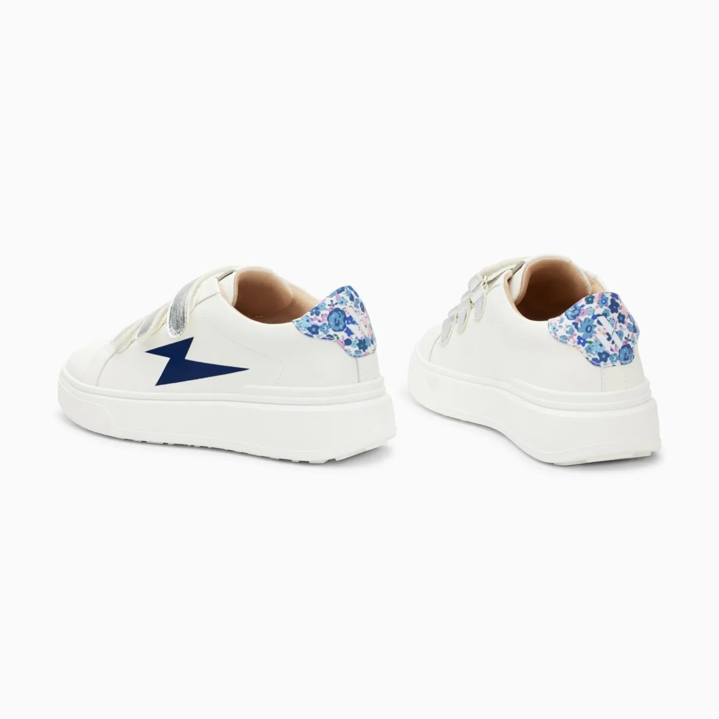 Vanessa Wu Baskets Eclair Salome Blanc Et Bleu A Scratchs Argent Sale