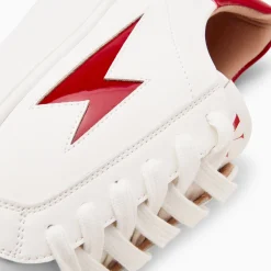 Vanessa Wu Baskets Eclair Tiff Blanc Et Rouge Verni A Lacets New