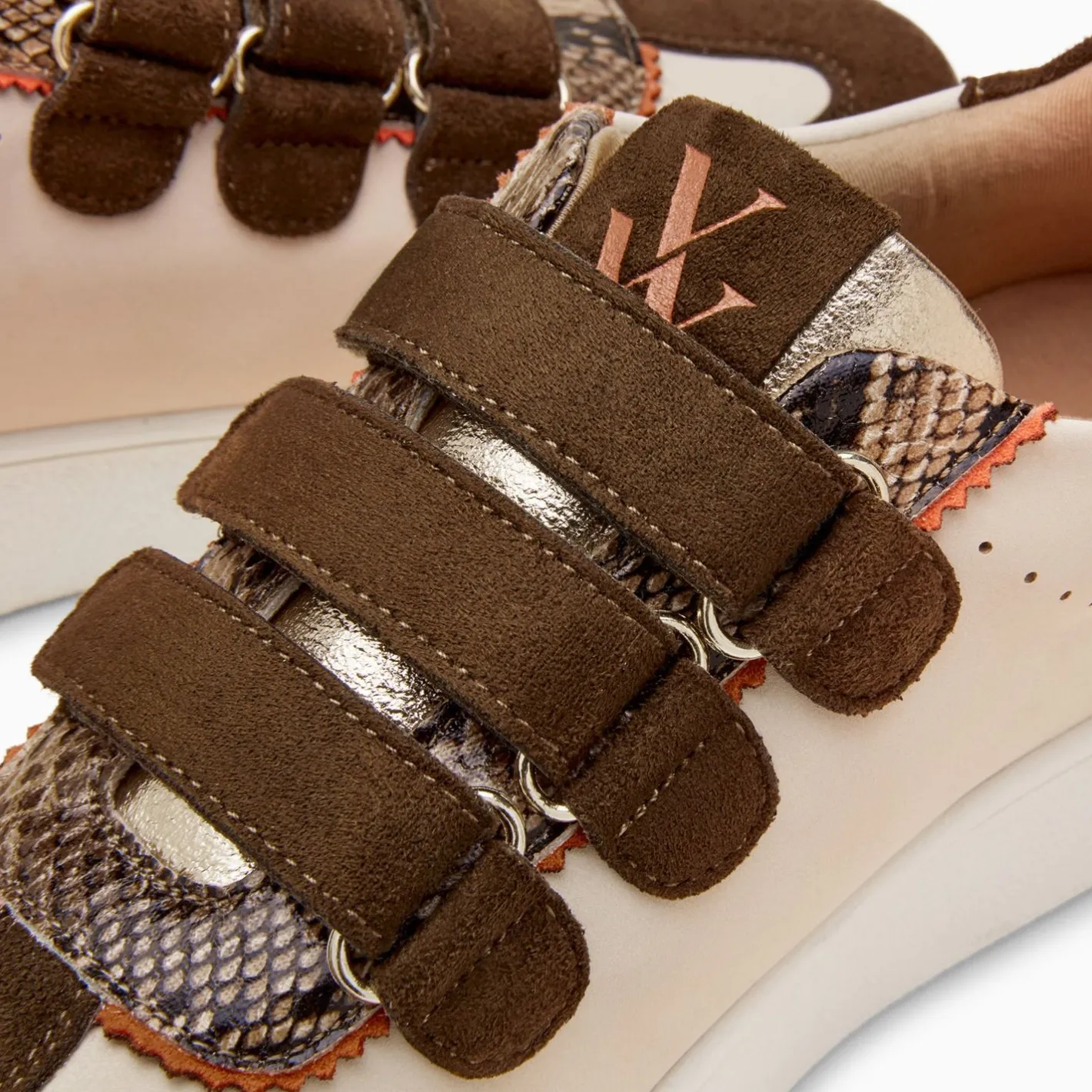 Vanessa Wu Baskets Marie Beige Et Kaki A Scratchs