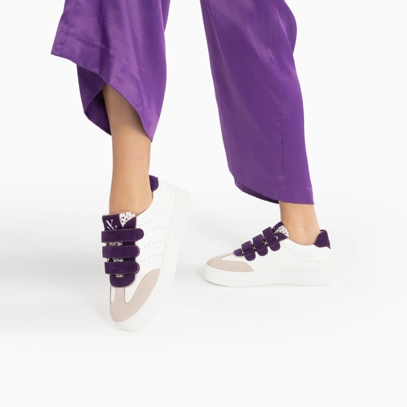 Vanessa Wu Baskets Marie Blanc Et Violet A Scratchs