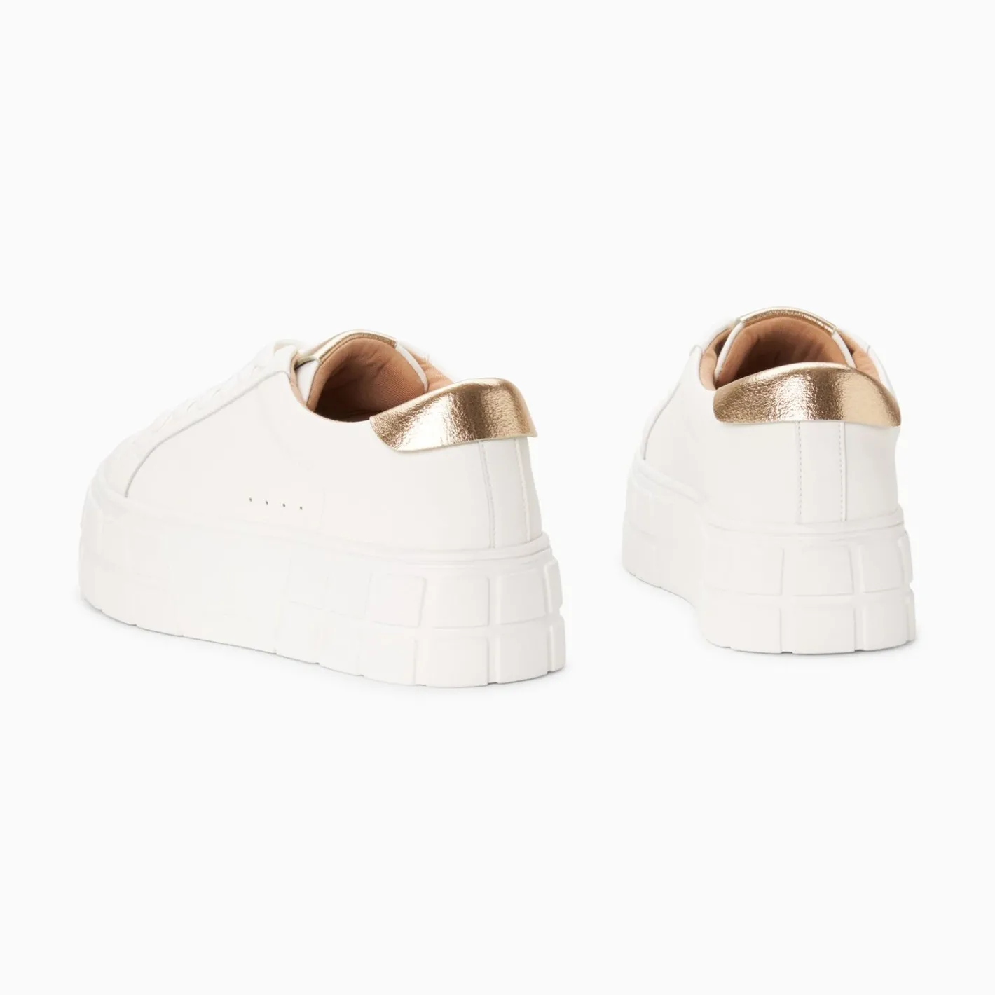 Vanessa Wu Baskets Meaghan Blanc Et Or A Plateforme Outlet