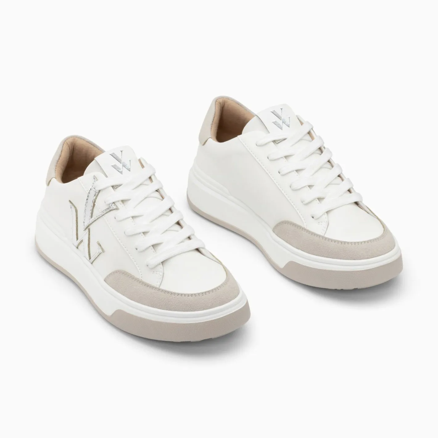 Vanessa Wu Baskets Monogramme Candice Blanc Et Gris Online