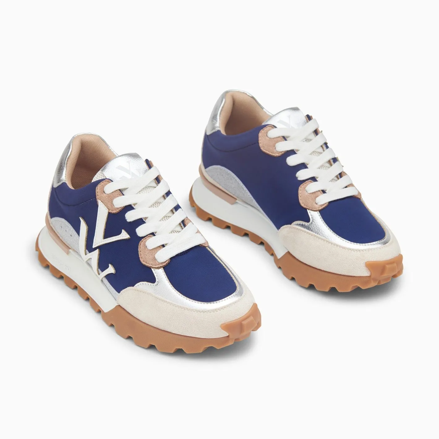 Vanessa Wu Baskets Monogramme Caterina Bleu A Semelle Running Hot