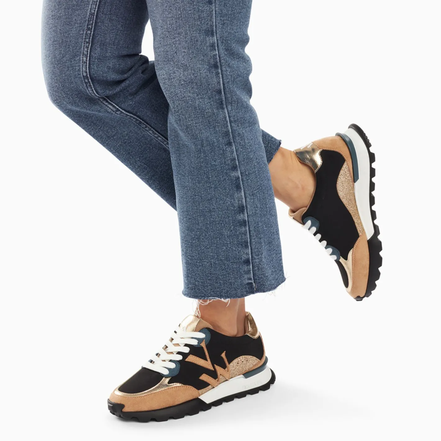 Vanessa Wu Baskets Monogramme Caterina Noir A Semelle Running