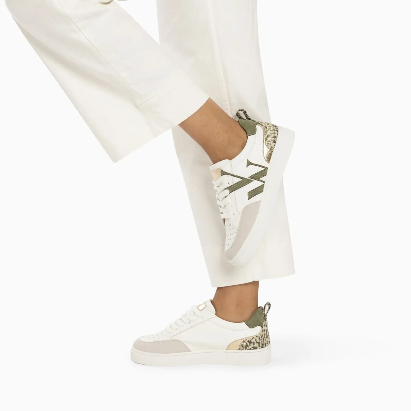 Vanessa Wu Baskets Monogramme Joyce Blanc Et Kaki Online