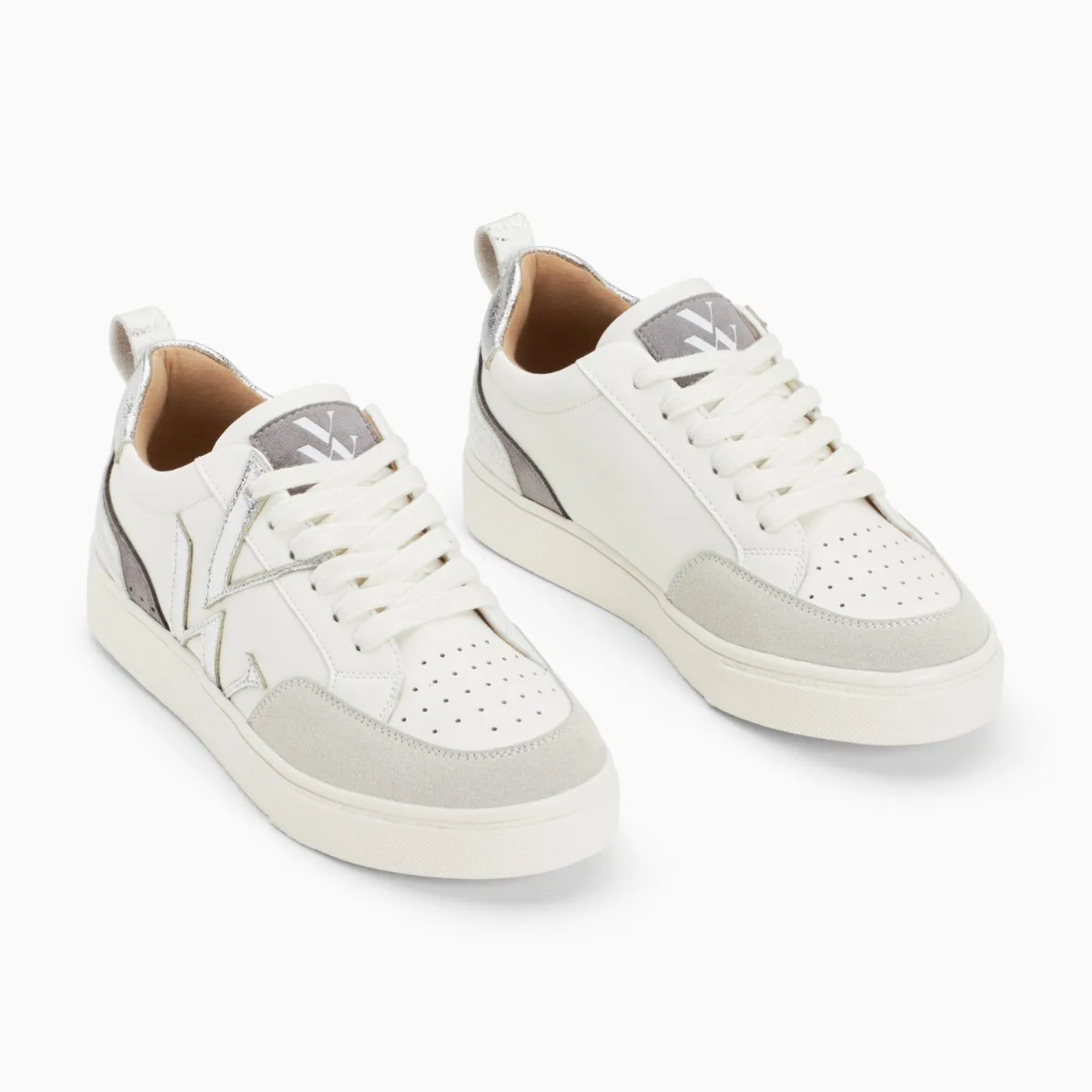 Vanessa Wu Baskets Monogramme Luna Blanc Et Argent Best