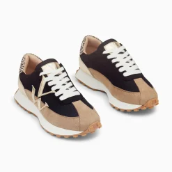 Vanessa Wu Baskets Monogramme Pia Beige Et Noir A Semelle Running Hot