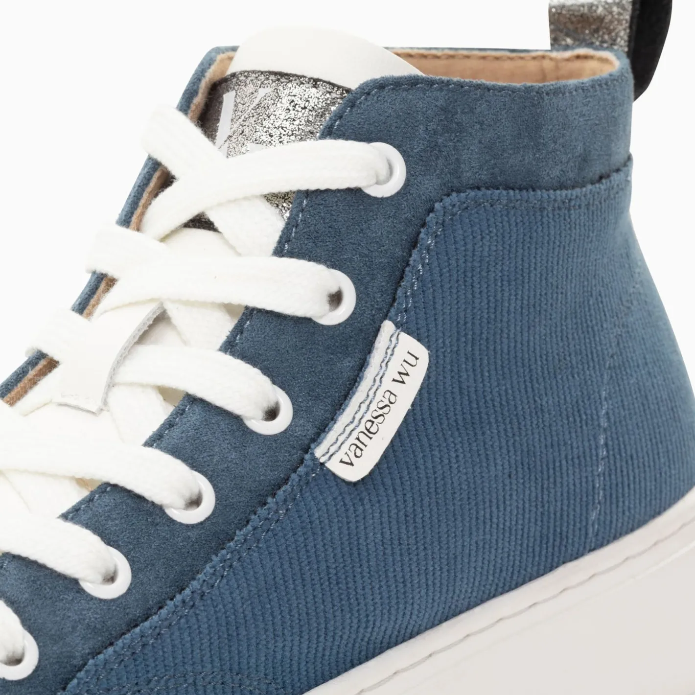 Vanessa Wu Baskets Montantes Clarisse Cotelees Bleu Et Blanc Outlet