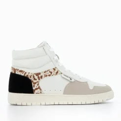 Vanessa Wu Baskets Montantes Kassidy Blanches A Detail Vache Clearance