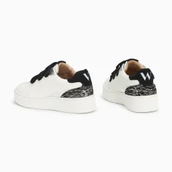 Vanessa Wu Baskets Nahia Blanc Et Argent A Scratchs Noirs Sale