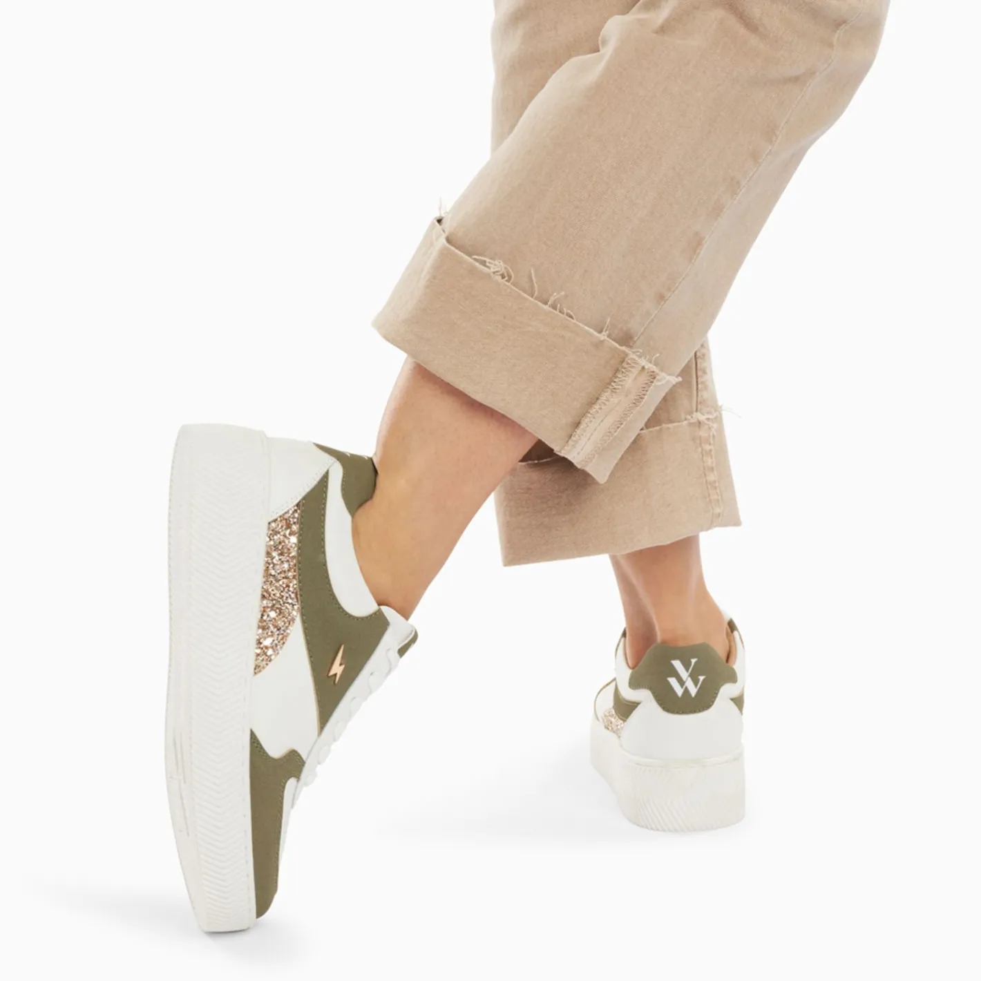 Vanessa Wu Baskets Nassita Kaki Et Or A Lacets Discount