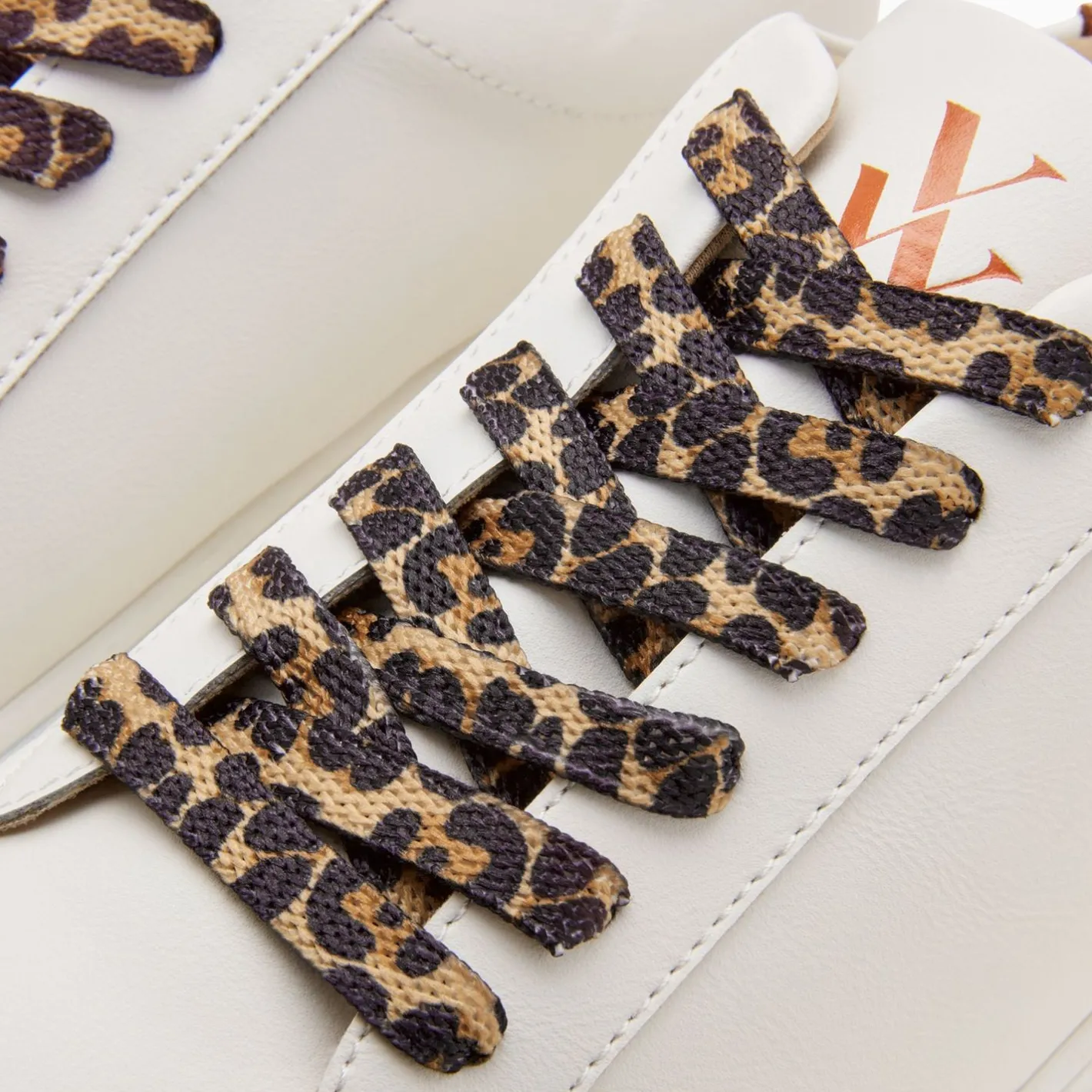 Vanessa Wu Baskets Steph Blanc Et Marron A Lacets Leopard Outlet
