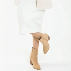 Vanessa Wu Bottines A Talon Julia En Suedine Beige Discount