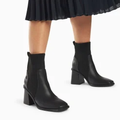 Vanessa Wu Bottines Chaussettes Jinger Noires A Talon Trapeze Best