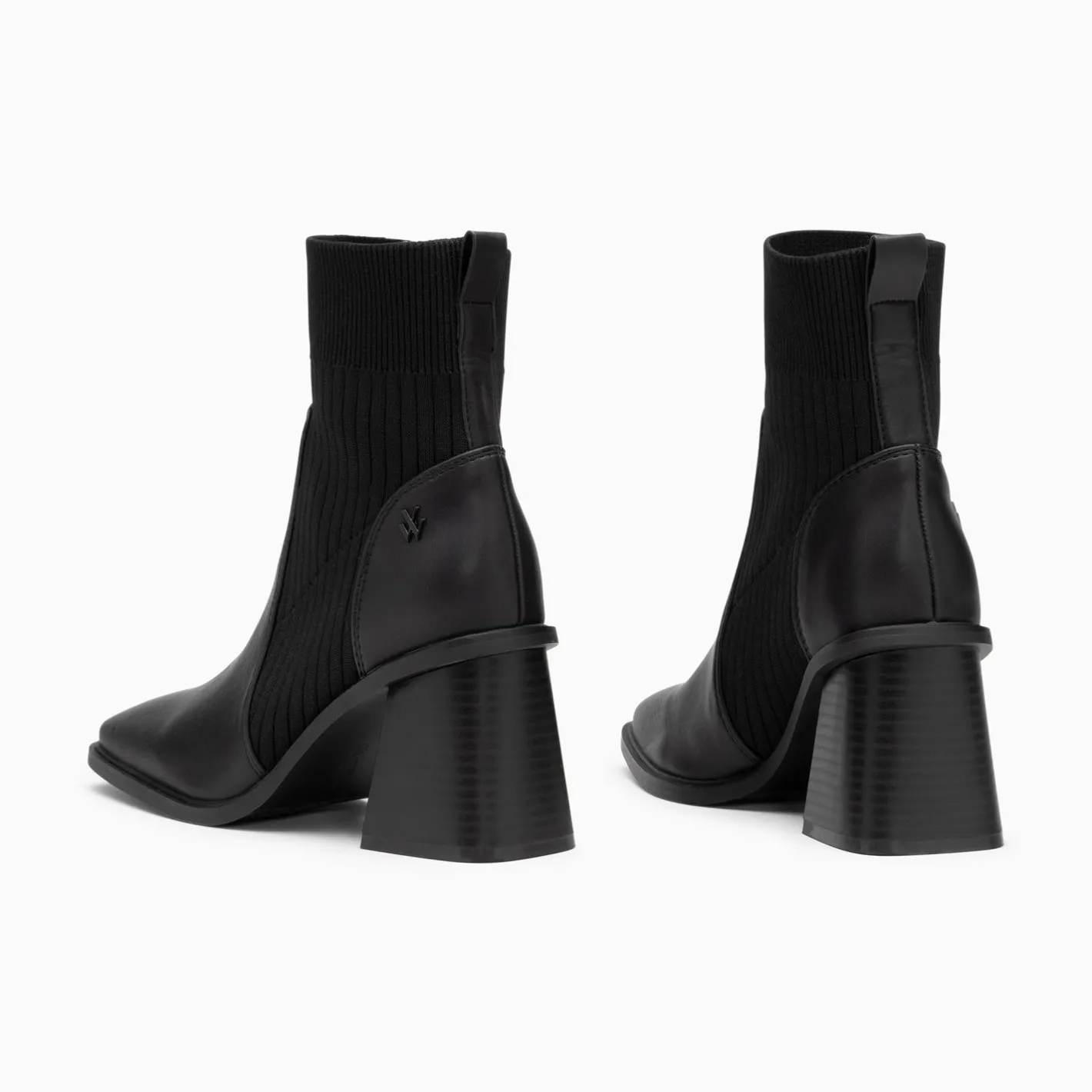Vanessa Wu Bottines Chaussettes Jinger Noires A Talon Trapeze Best