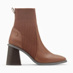 Vanessa Wu Bottines Chaussettes Jinger Marron A Talon Trapeze Sale