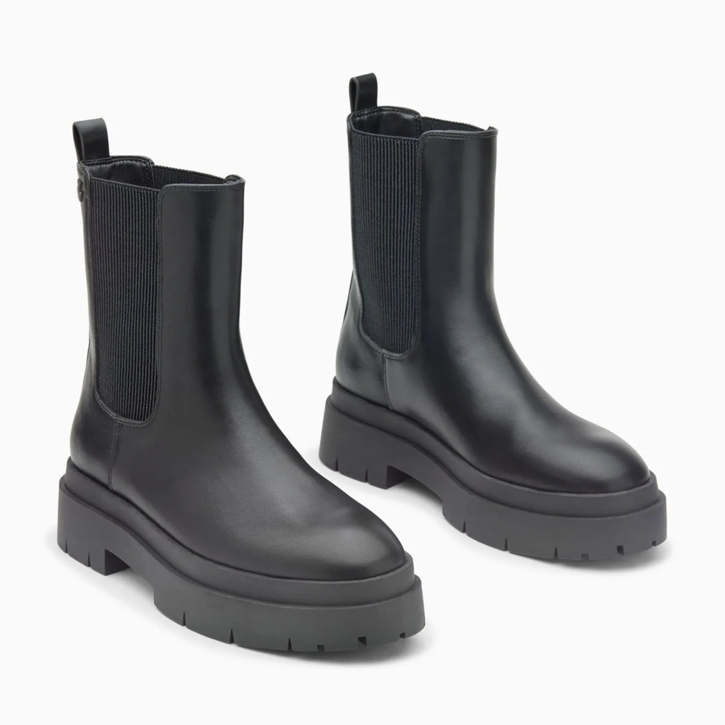 Vanessa Wu Bottines Chelsea Oceane Noires A Plateforme Crantee New