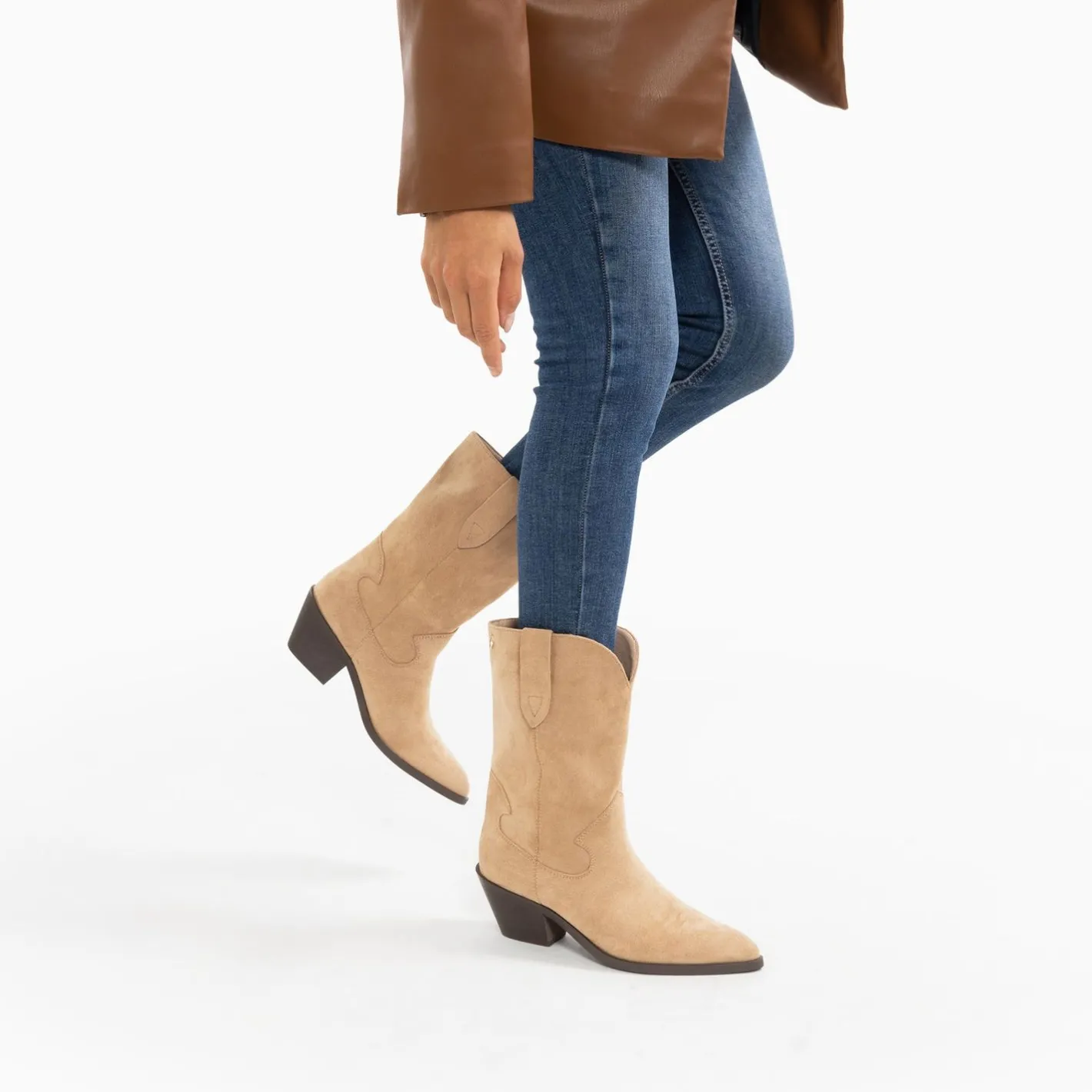 Vanessa Wu Bottines Santiags Beverly Beiges Mi-Mollet Hot