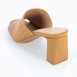 Vanessa Wu Mules A Talon Melaurie Camel Effet Tresse Clearance