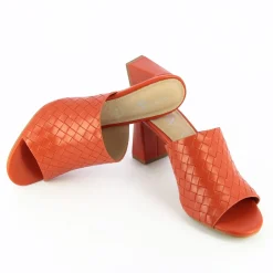 Vanessa Wu Mules A Talon Melaurie Rouge Effet Tresse Online