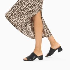 Vanessa Wu Mules Peep-Toe Helene Noires A Talon