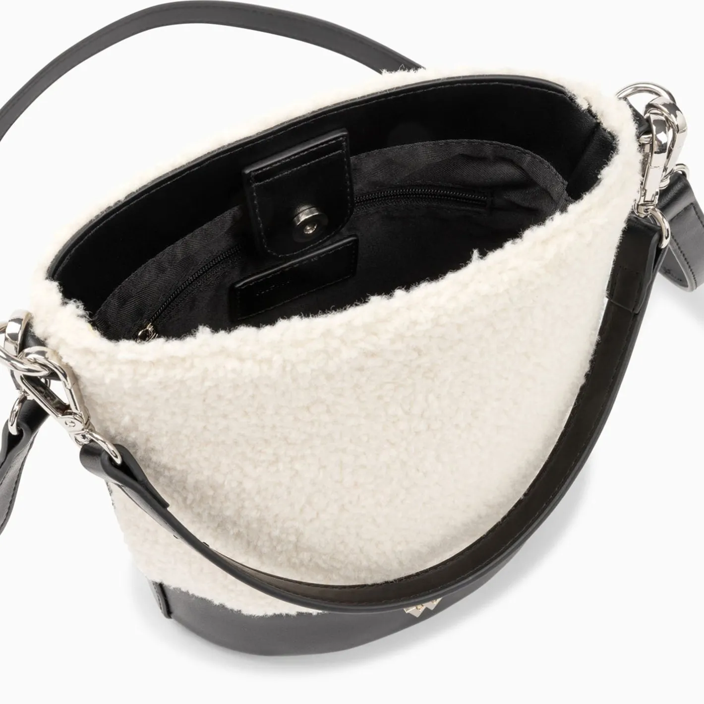 Vanessa Wu Sac Seau Milou Ivoire Et Noir En Faux Shearling