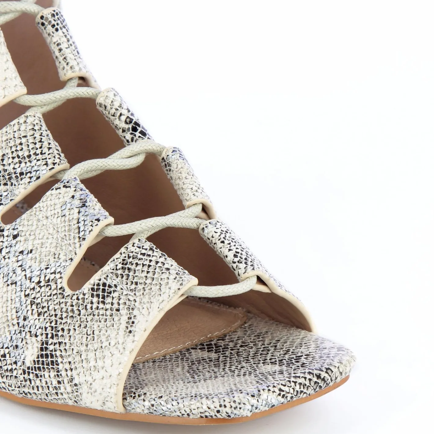 Vanessa Wu Sandales A Lacets Albane Imprime Serpent Outlet