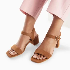 Vanessa Wu Sandales A Talon Laurie Camel New