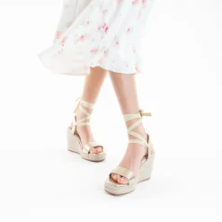 Vanessa Wu Sandales Compensees Aya Or A Bride Texturee Sale