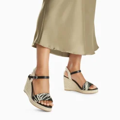 Vanessa Wu Sandales Compensees Honorine Noires En Tissu Jacquard Sale