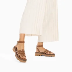 Vanessa Wu Sandales Inaya Camel A Oeillets Et Plateforme Crantee Hot