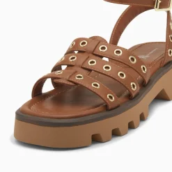 Vanessa Wu Sandales Inaya Camel A Oeillets Et Plateforme Crantee Hot