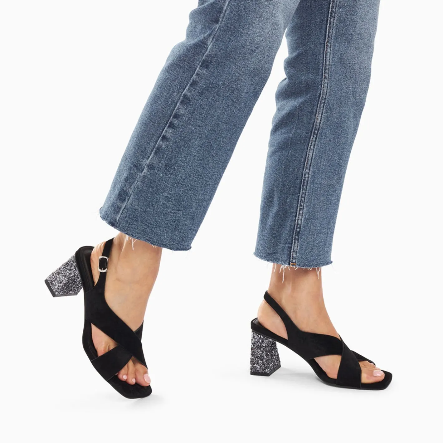 Vanessa Wu Sandales Milan Noires A Brides Croisees Et Talon Argent Paillete Clearance