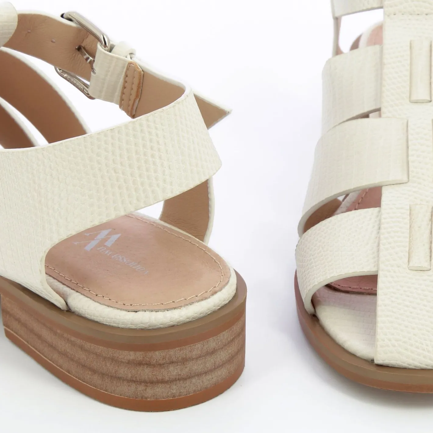 Vanessa Wu Sandales Plates Arielle Blanches Style Pecheur Sale