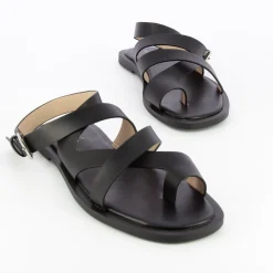 Vanessa Wu Sandales Plates Magali Noires A Passe-Pouce Best