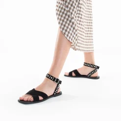 Vanessa Wu Sandales Plates Zora Noires A Clous New